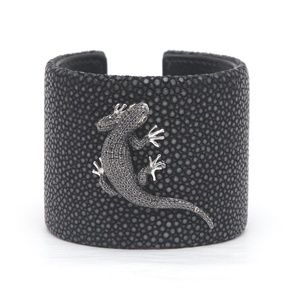 LINDA BERNELL Cuff Bracelet Black Stingray Leather Diamonds Jewelry